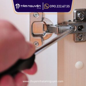 thao-lap-tu-quan-ao-tai-nha